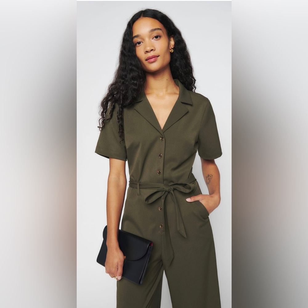 NWT Reformation Terra Jumpsuit in Forest Green Size 4. New With Tags never worn